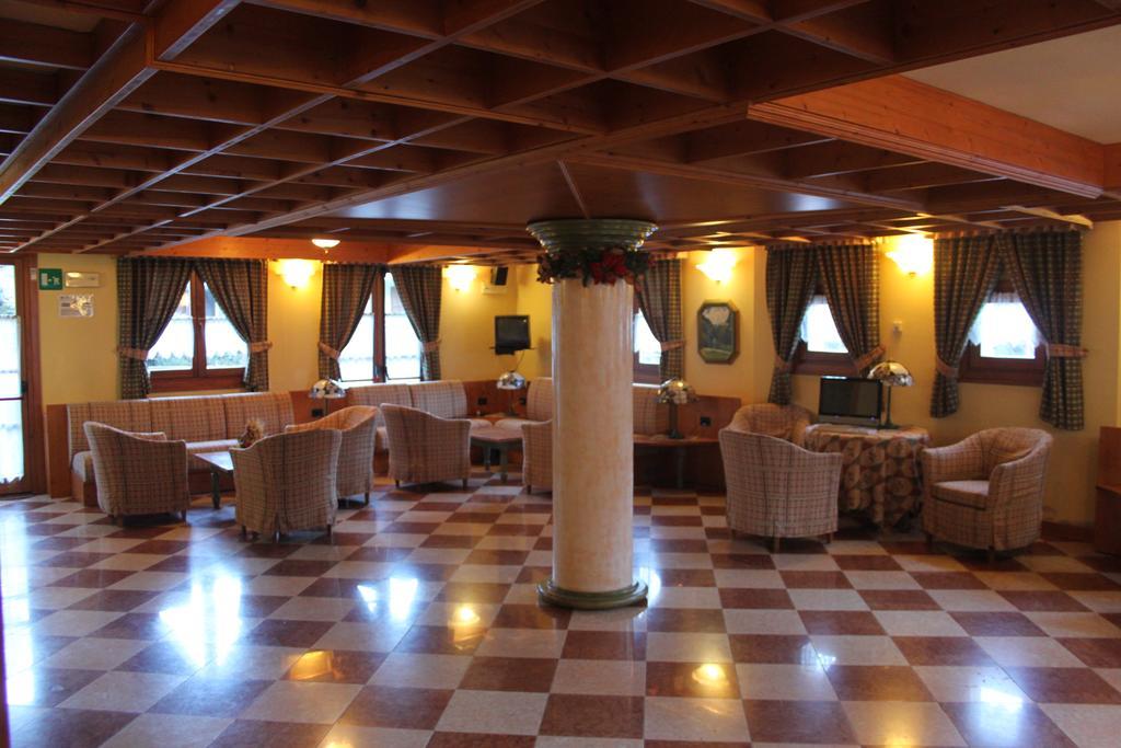 Nevesole Folgarida Resort Aparthotel Exterior photo