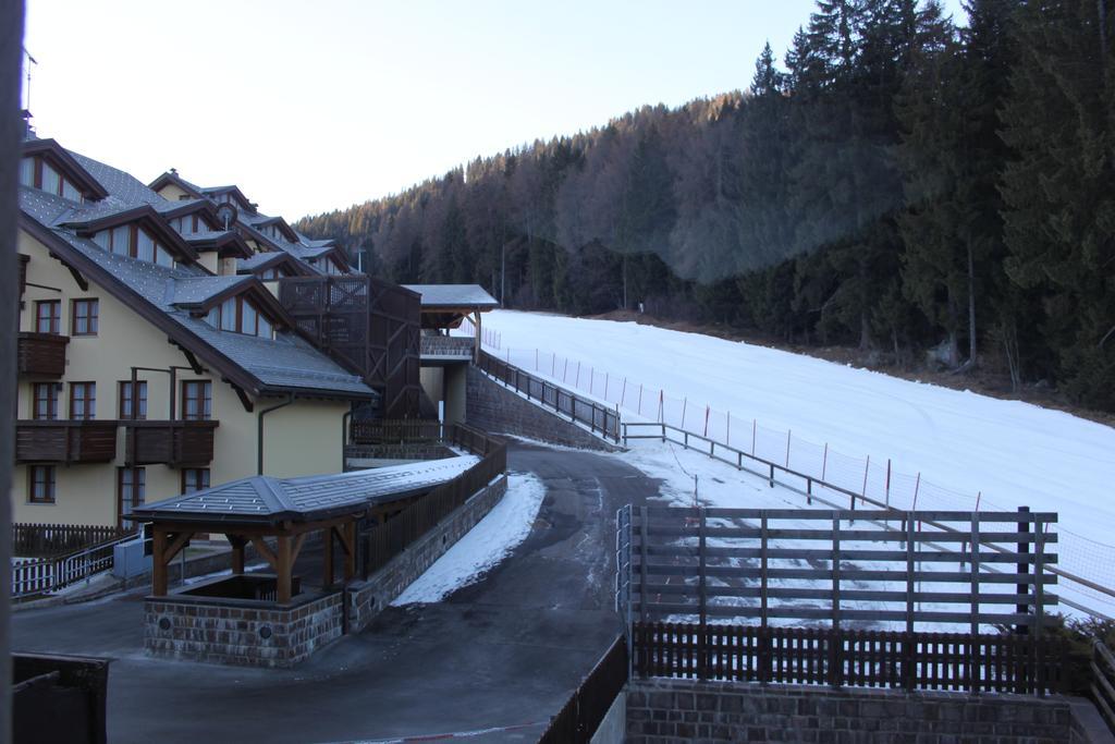 Nevesole Folgarida Resort Aparthotel Exterior photo