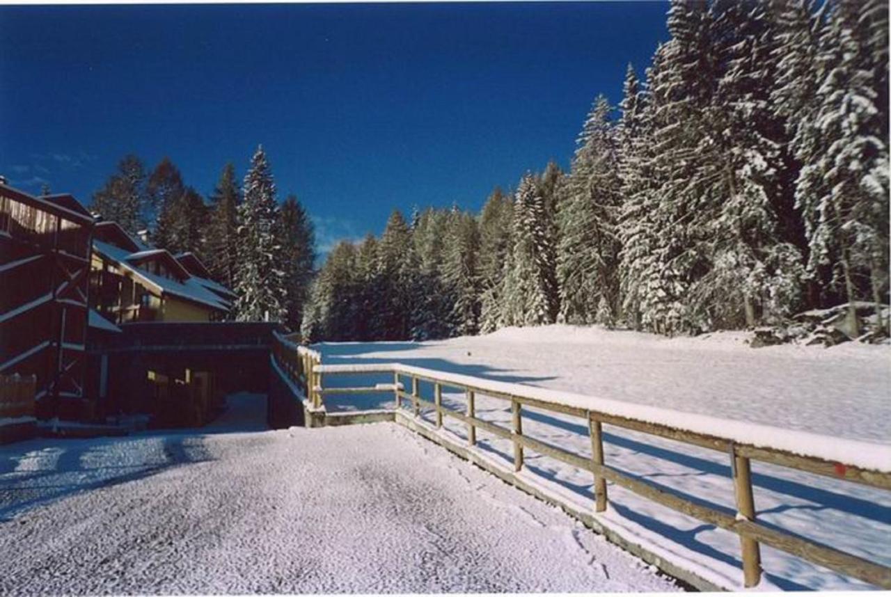 Nevesole Folgarida Resort Aparthotel Exterior photo